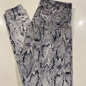 Beyond Yogo- reptile leggings